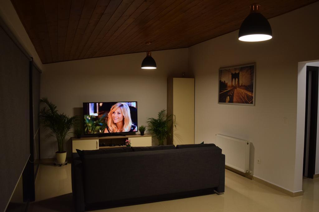 Sanderson Apartments Csíkszereda Kültér fotó